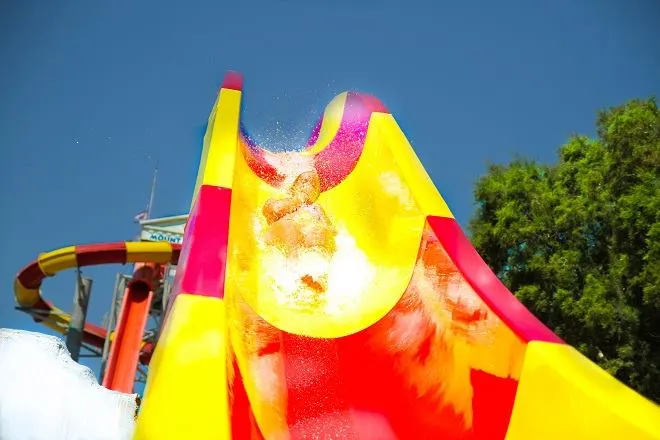 Kamikaze Slides – Thunderbolt