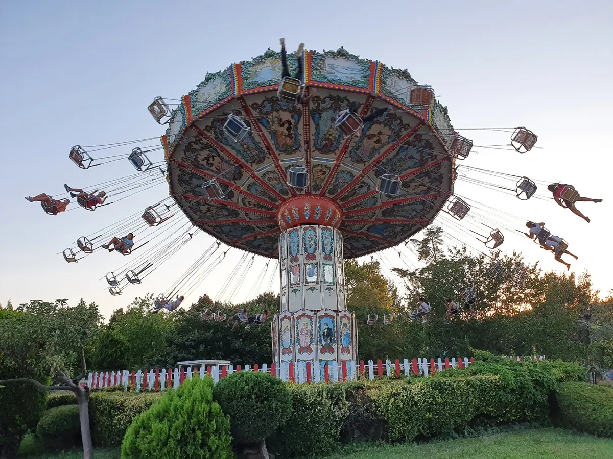 Flying Swing