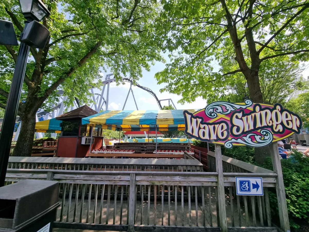 Wave Swinger