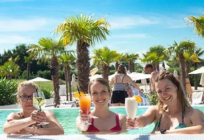 Relax Pool