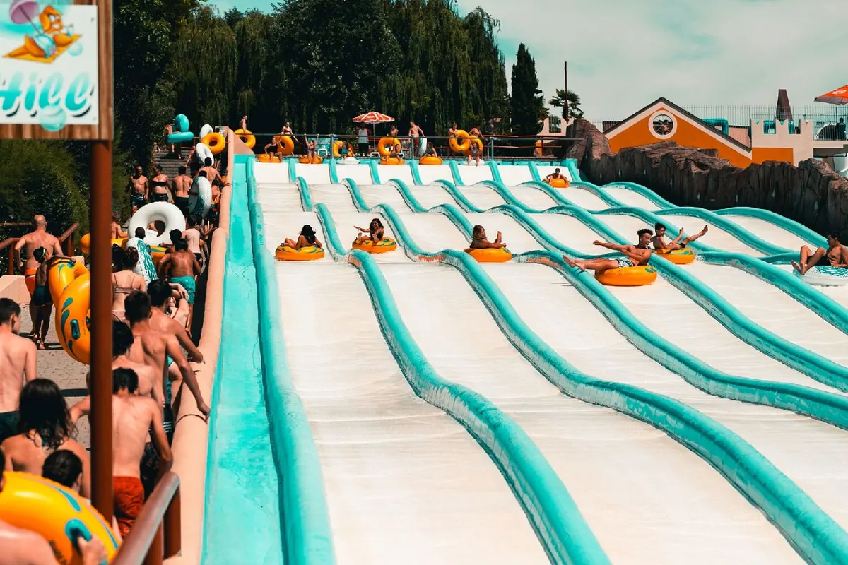Surfing Hill