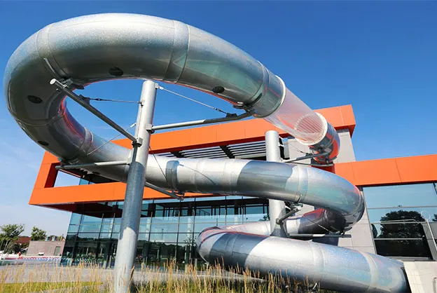 66-Meter-Wasserrutsche