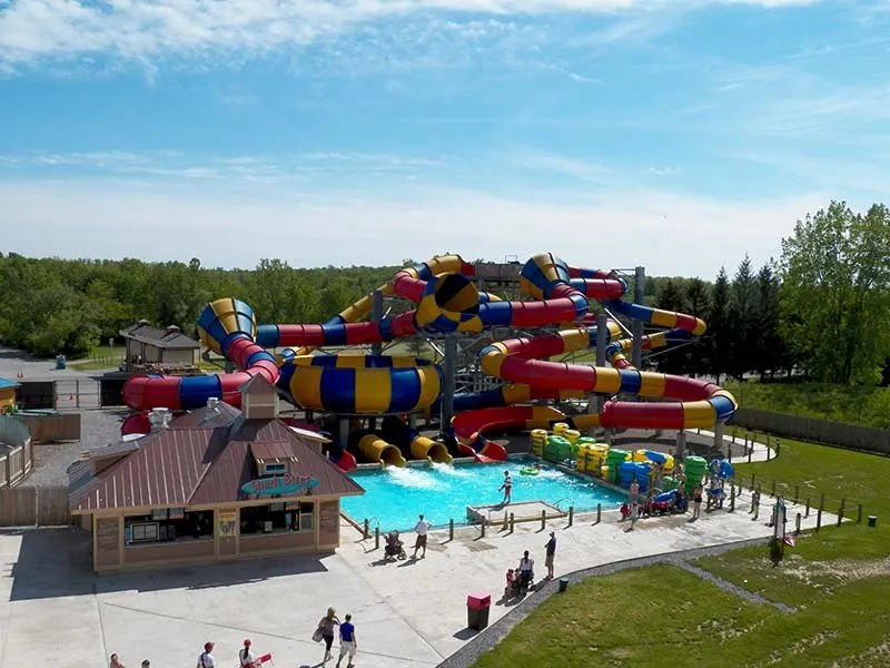 Mister Twister (Swirl Ciry Slide Complex)