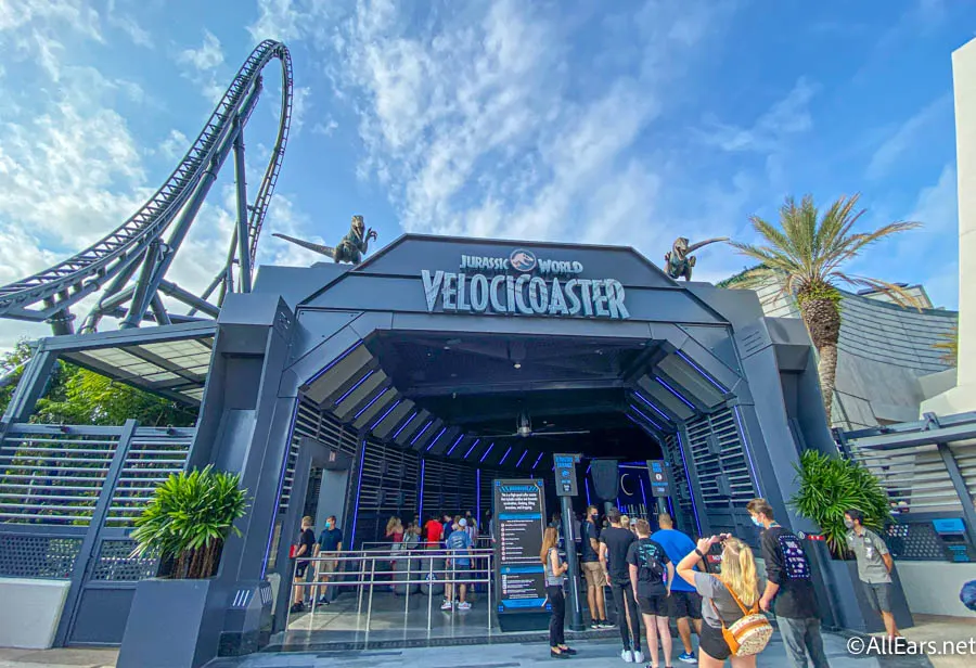 Jurassic World VelociCoaster