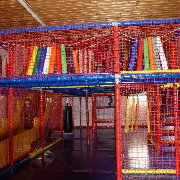 Riesenklettergerüst