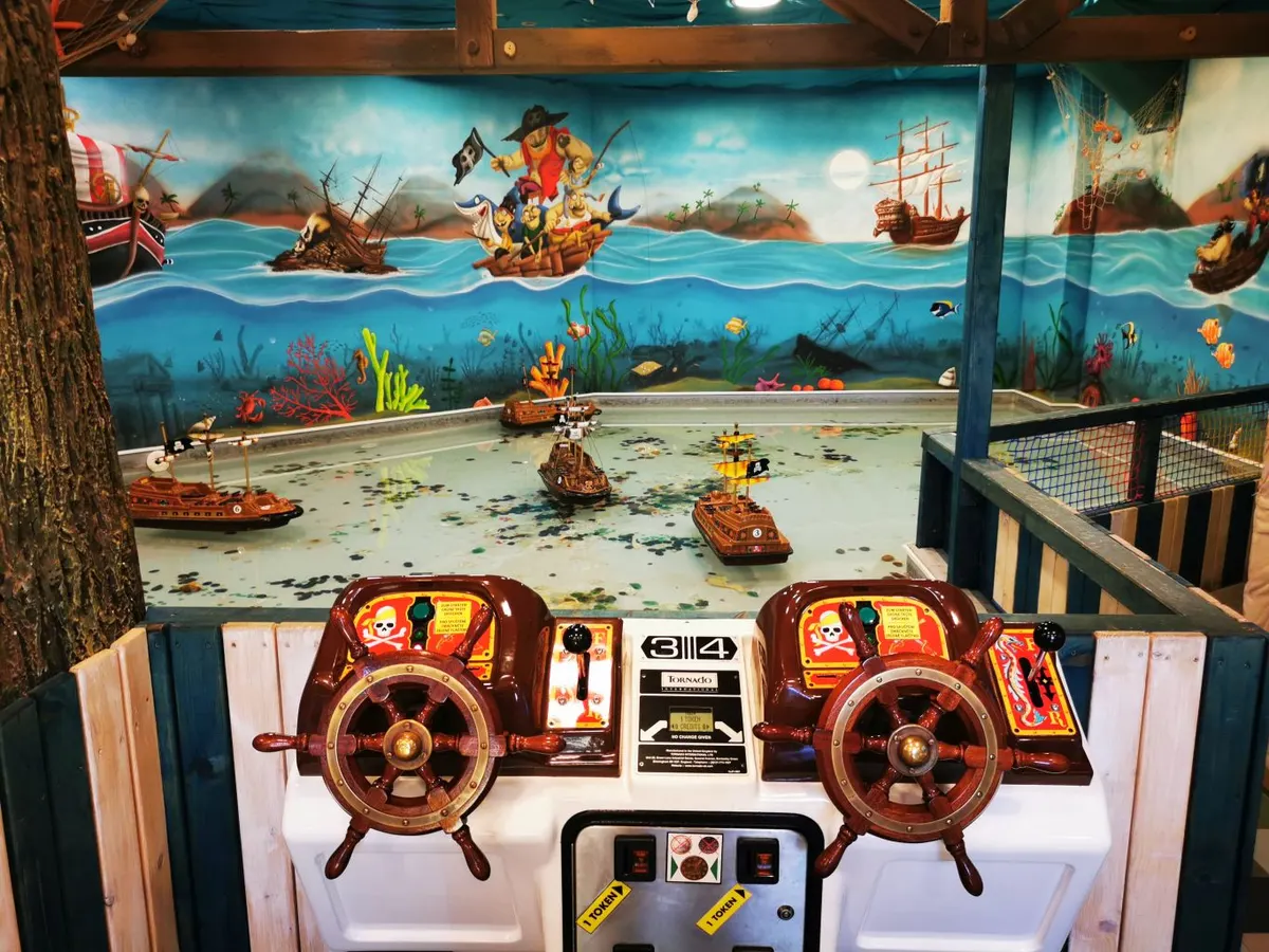 Pirátská loď indoor