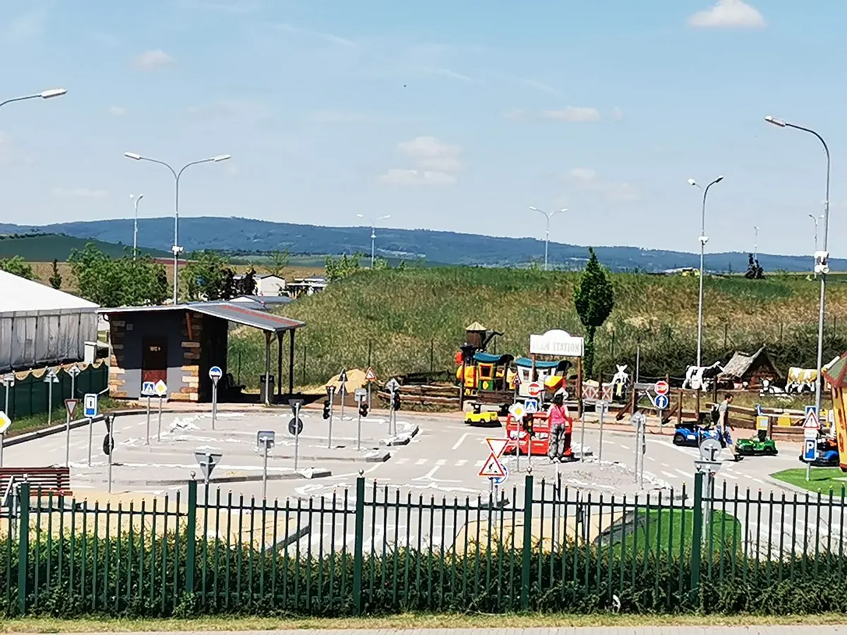 Dětská autoškola