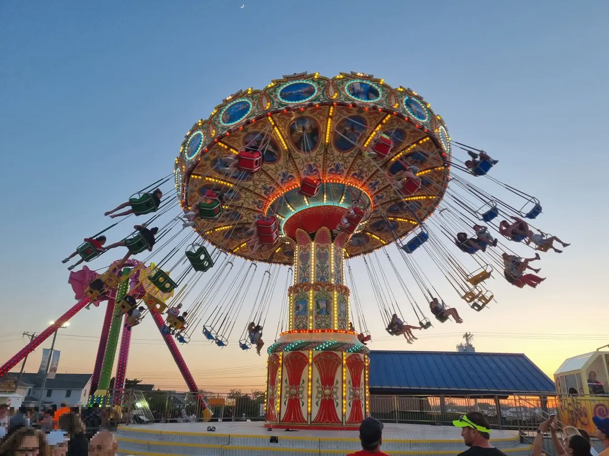 Wave Swinger