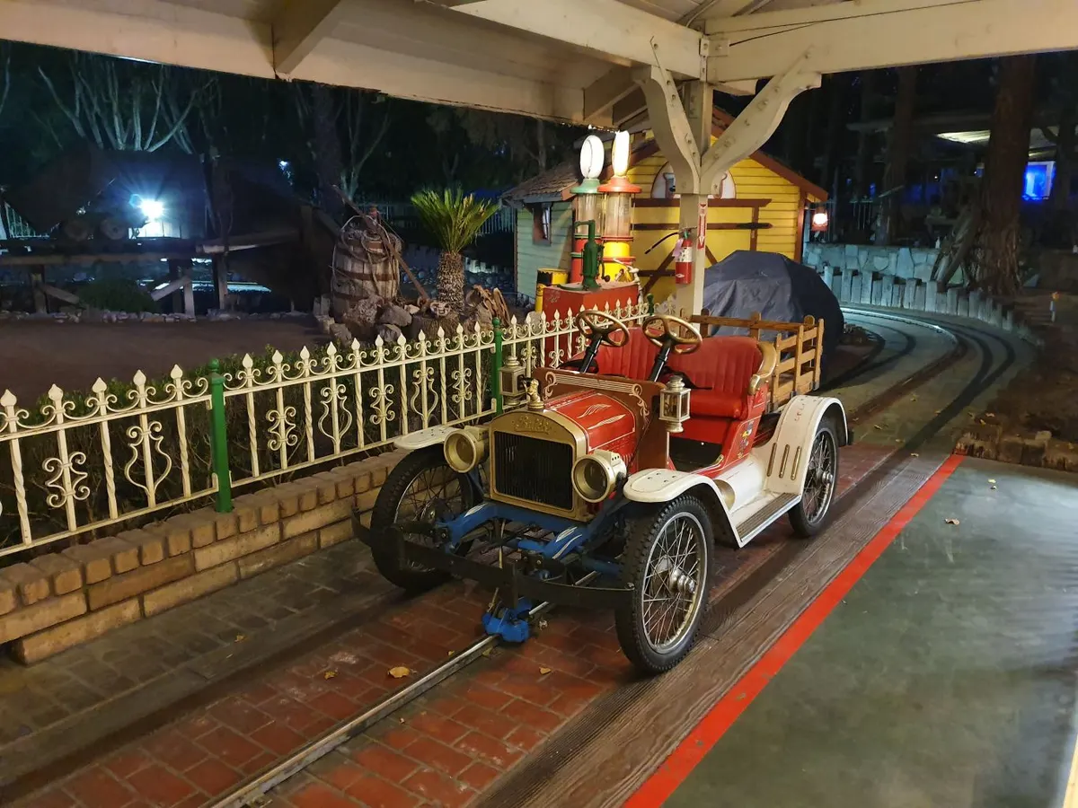 Antique Car Ride
