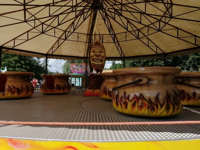 Le Cannibal Pots