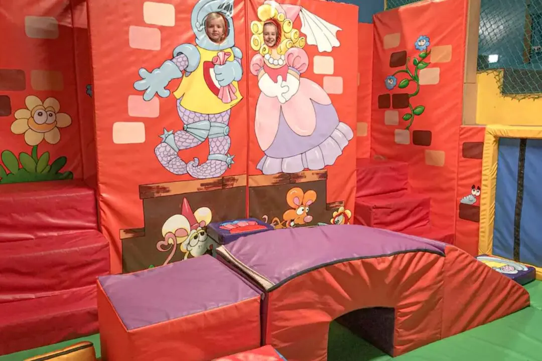 Tumblers Soft Play