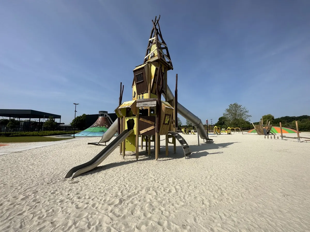 Glijbaantoren