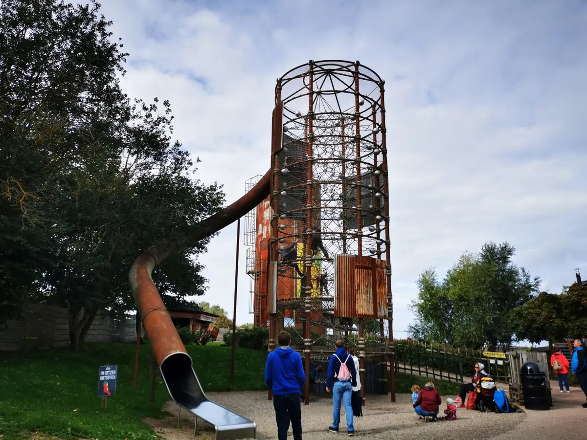 Rügens größter Rutschen- & Kletterturm