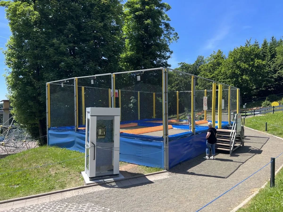 Trampolin