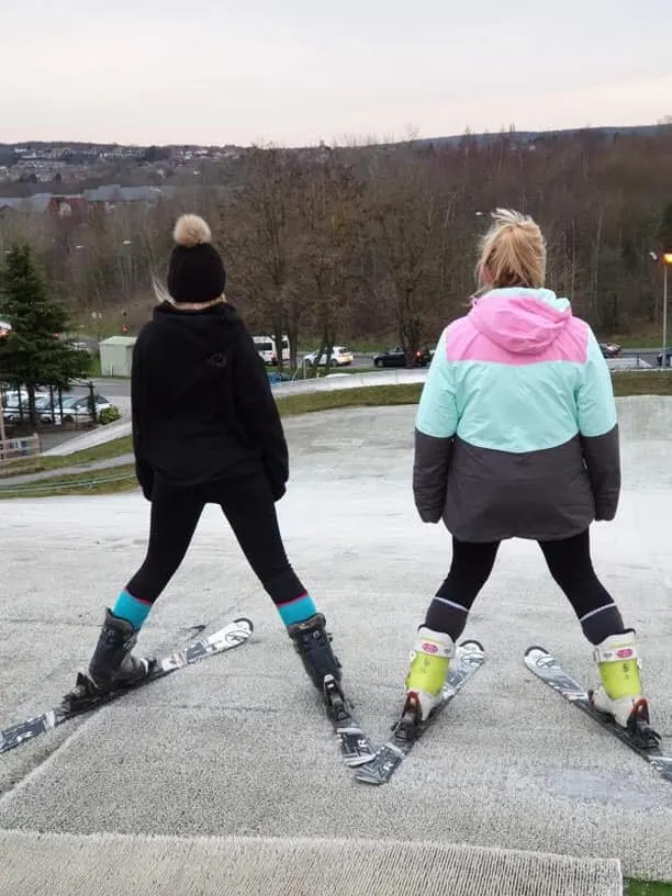 Ski & Snowboarding