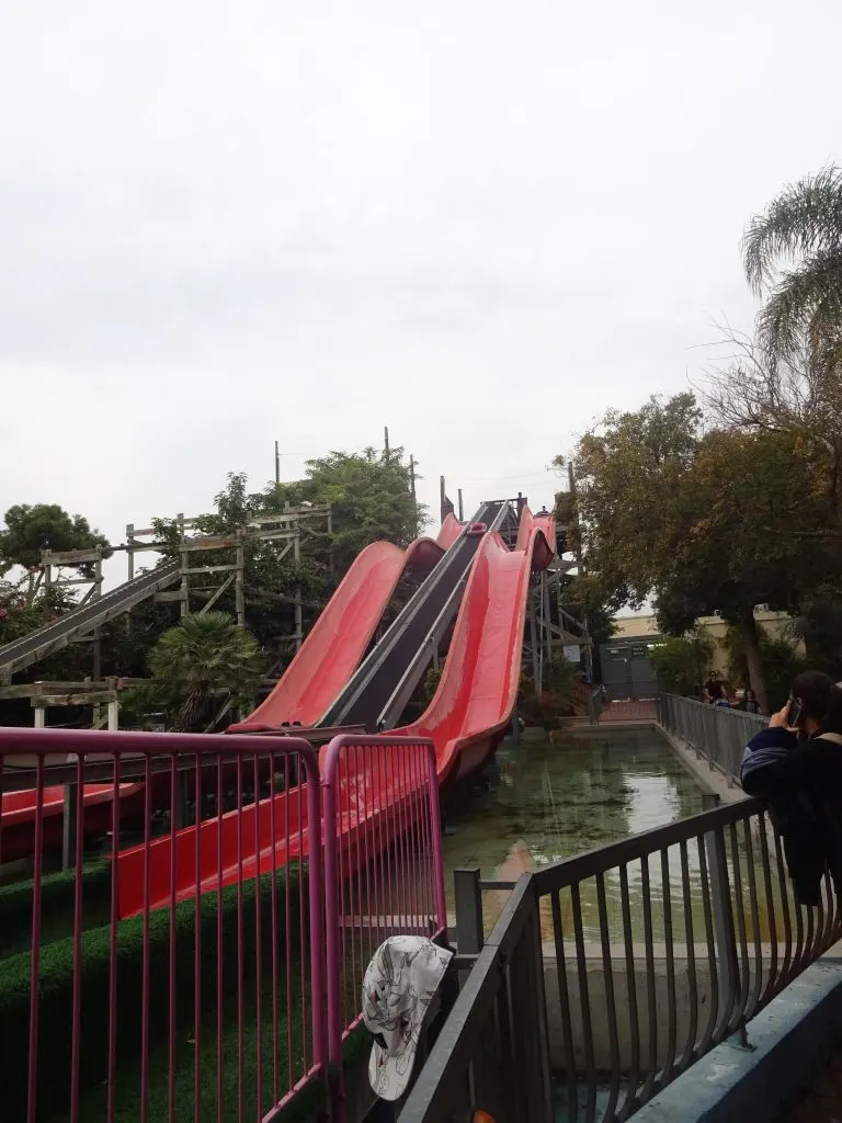 Water slide / מגלשות מים