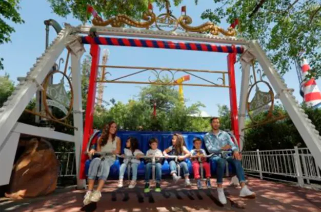 Happy Swing