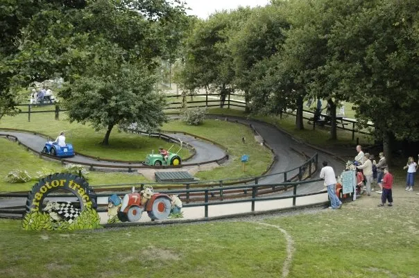 Mini Tractor ride