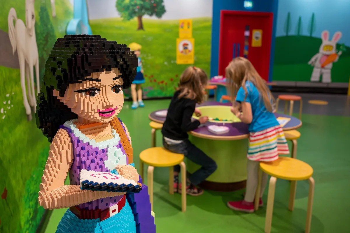 LEGO® Friends Heartlake City