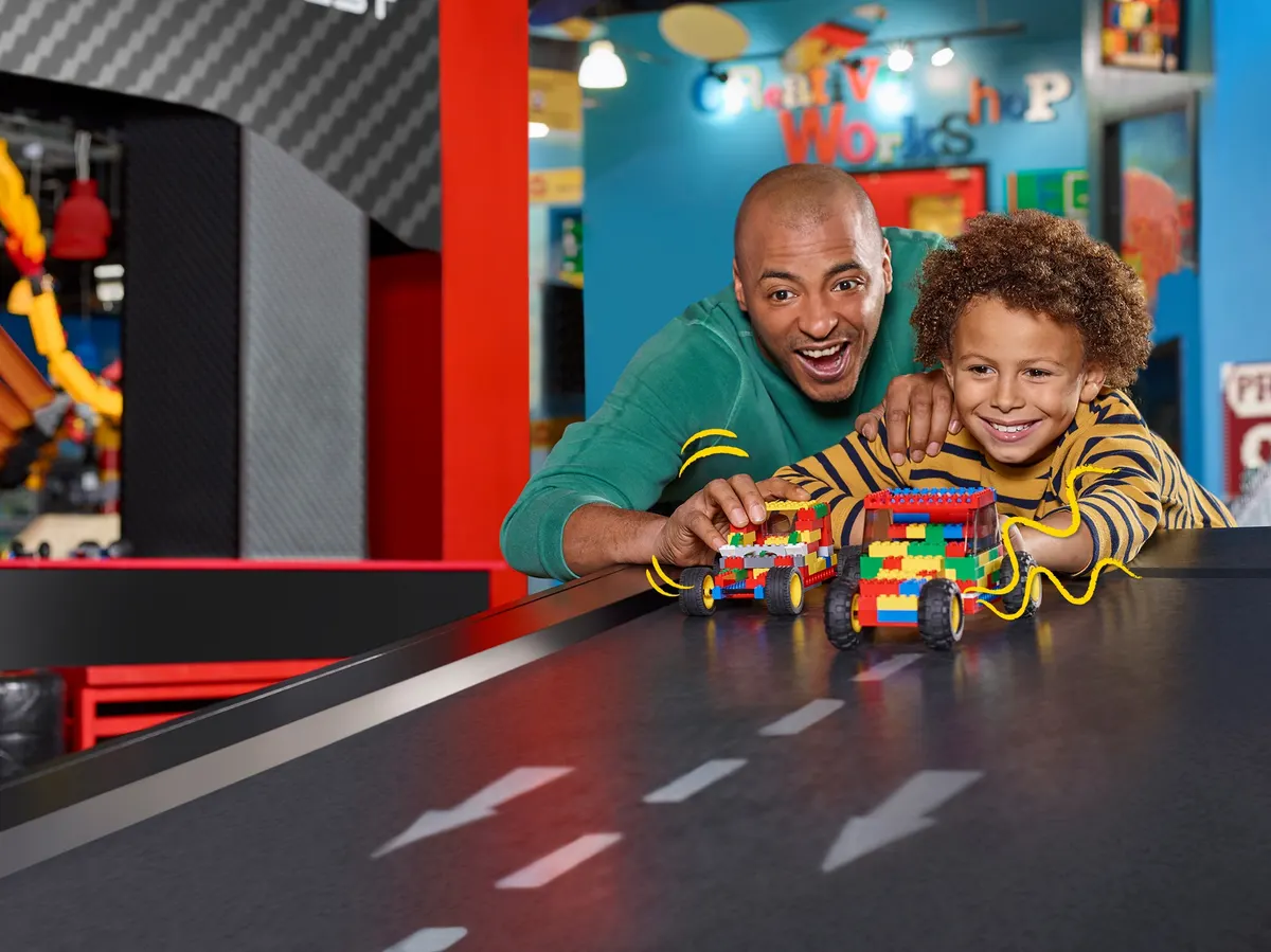 LEGO® Racers: Build and Test
