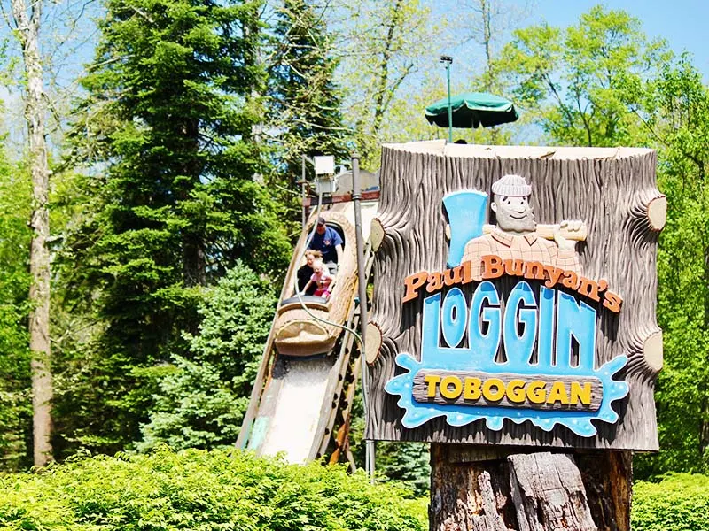 Paul Bunyan's Loggin' Toboggan