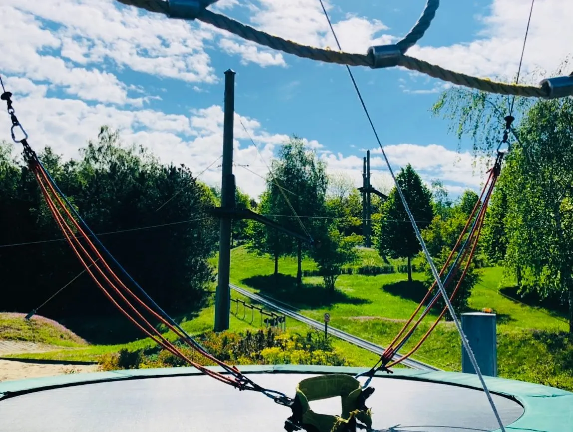 BungeeTrampolin
