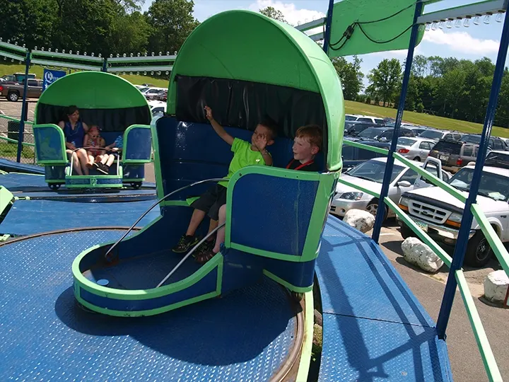 Tilt-A-Whirl