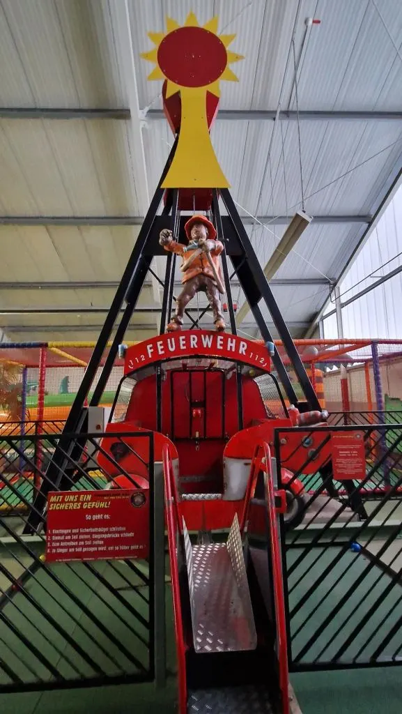 Feuerwehr Schaukel