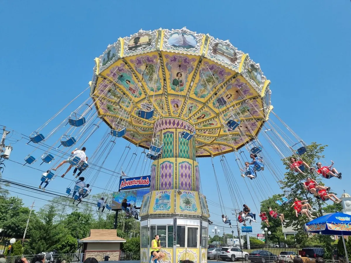 Wave Swing