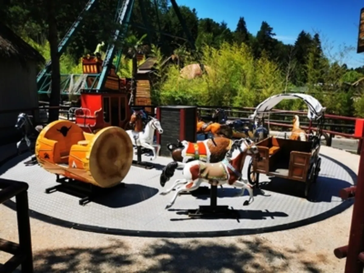 Le Carrousel Far West