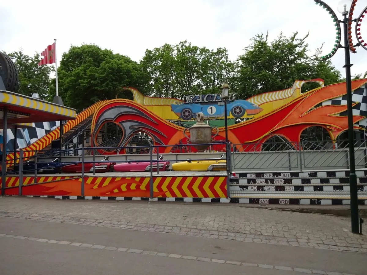 Racing - Geschlossen -