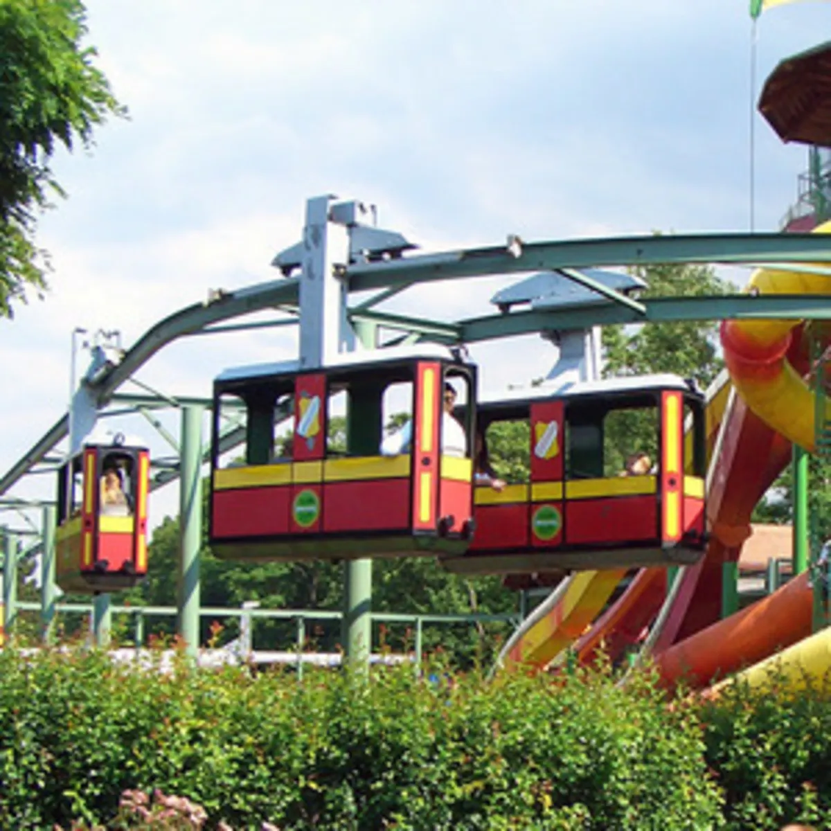 Schienen-Schwebebahn