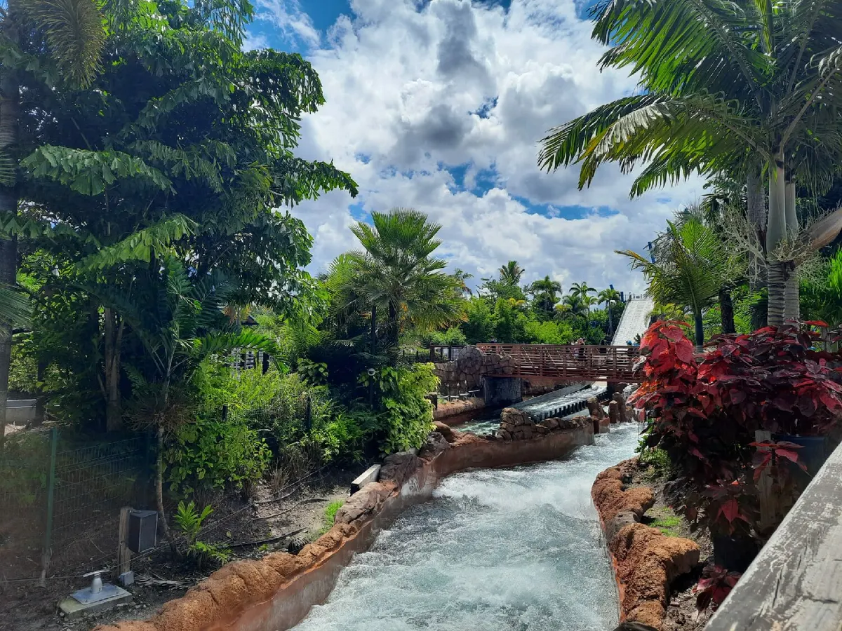 Infinity Falls™