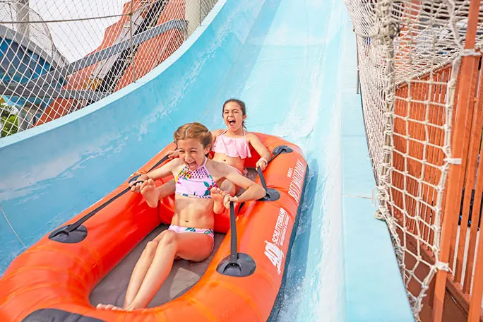 Master Blaster Uphill Water Coaster