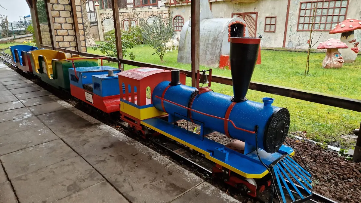 Kindereisenbahn im Frau-Holle-Land