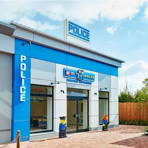 ポリス・ビルディング・エクスペリエンス / Police Building Experience