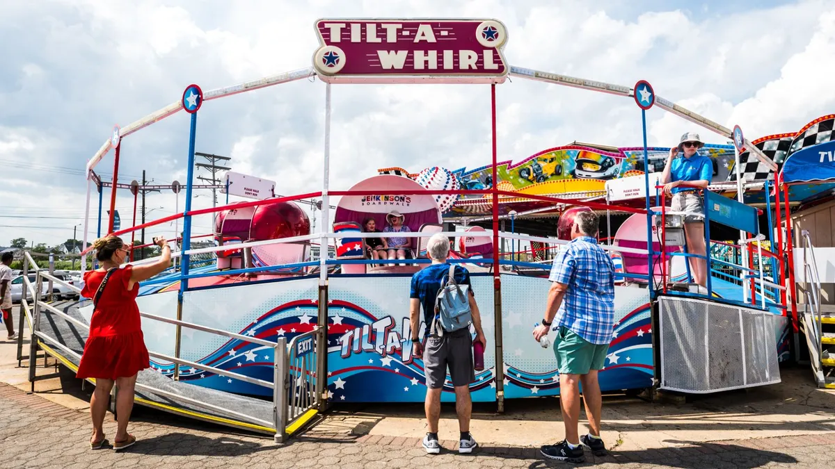 Tilt-a-Whirl