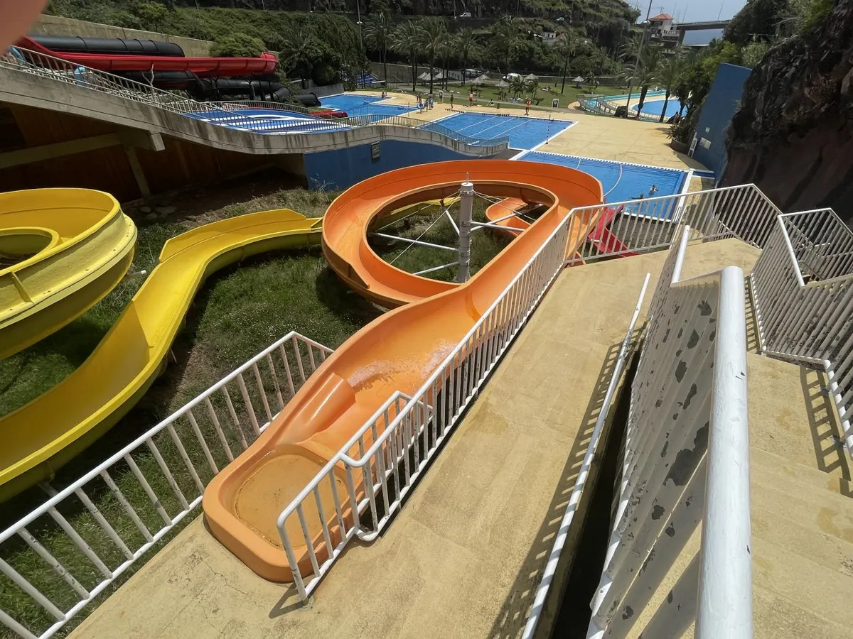 Water slides - orange