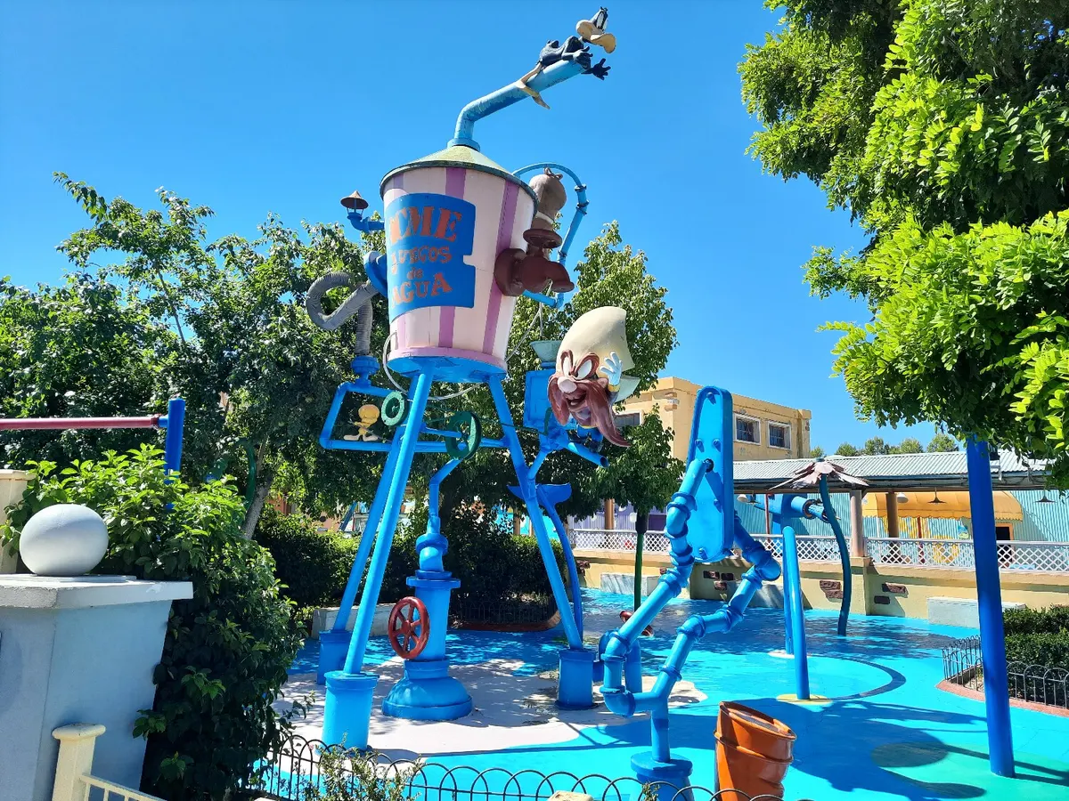 ACME: Juegos de Agua