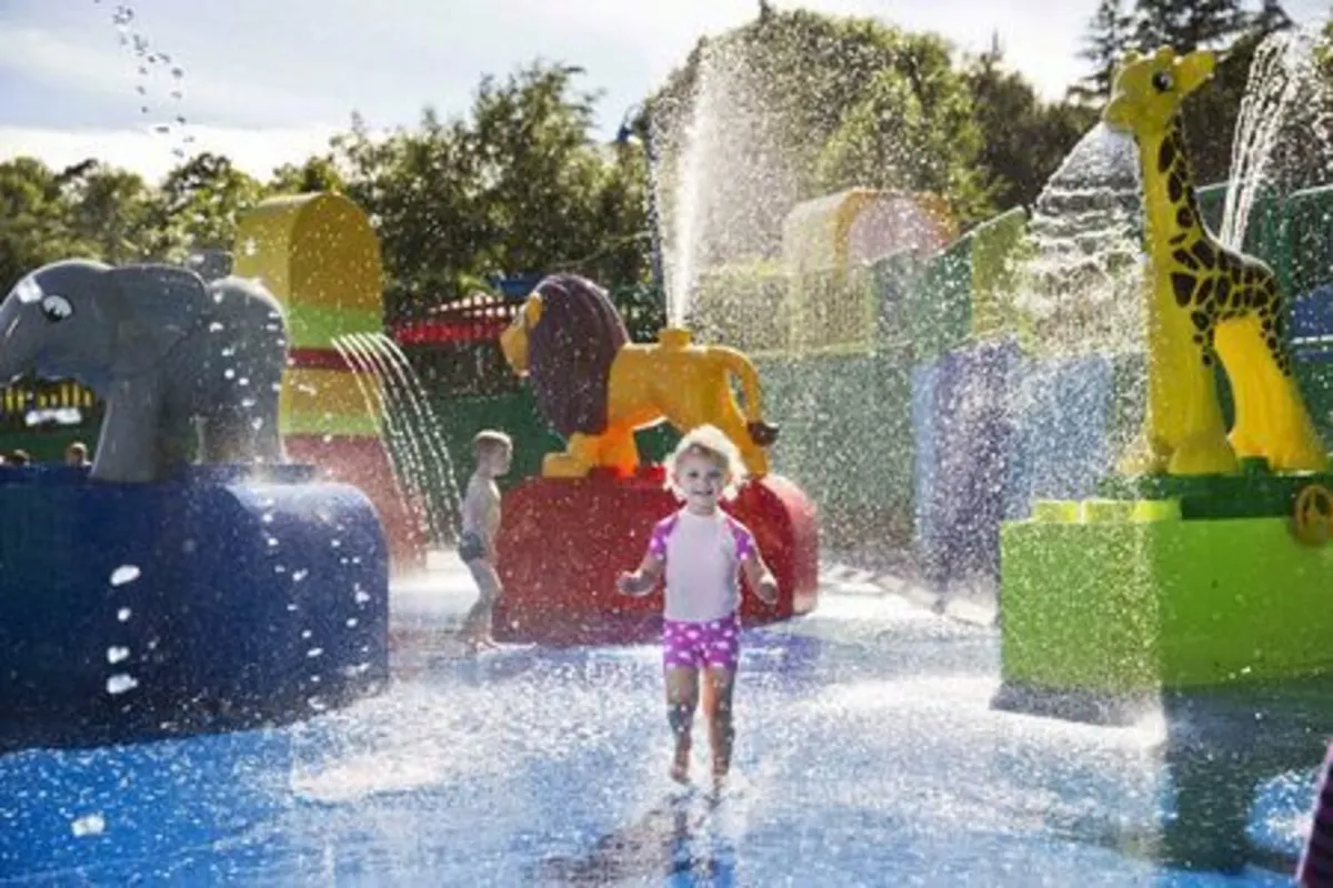 Splash Safari