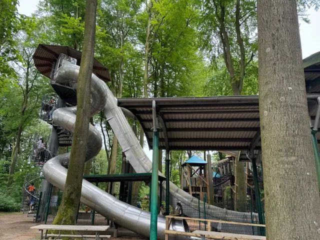 Rutschenparadies