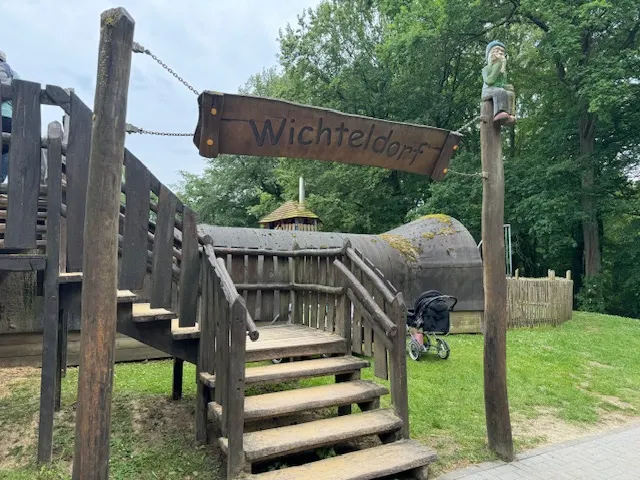 Wichteldorf und -express