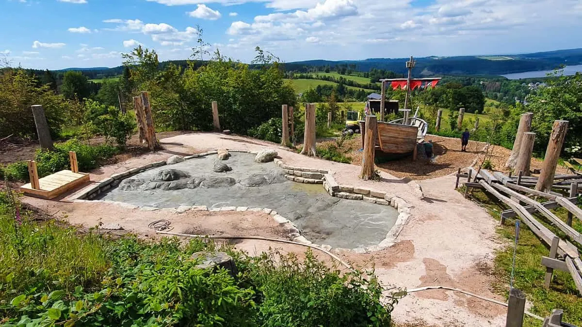 Wasserspielplatz & Spielschiff