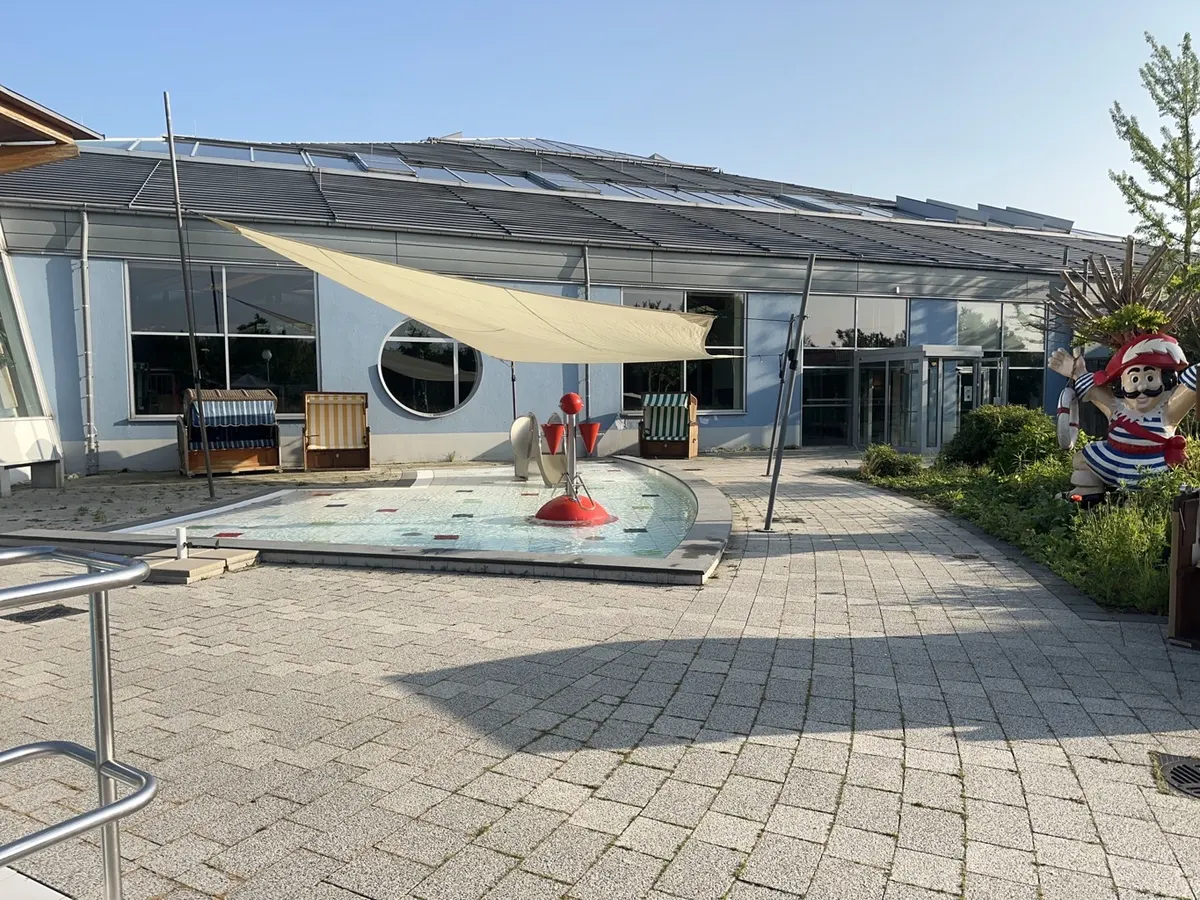 Kinder-Außenbecken