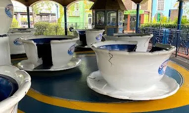 Dobble Tea Party