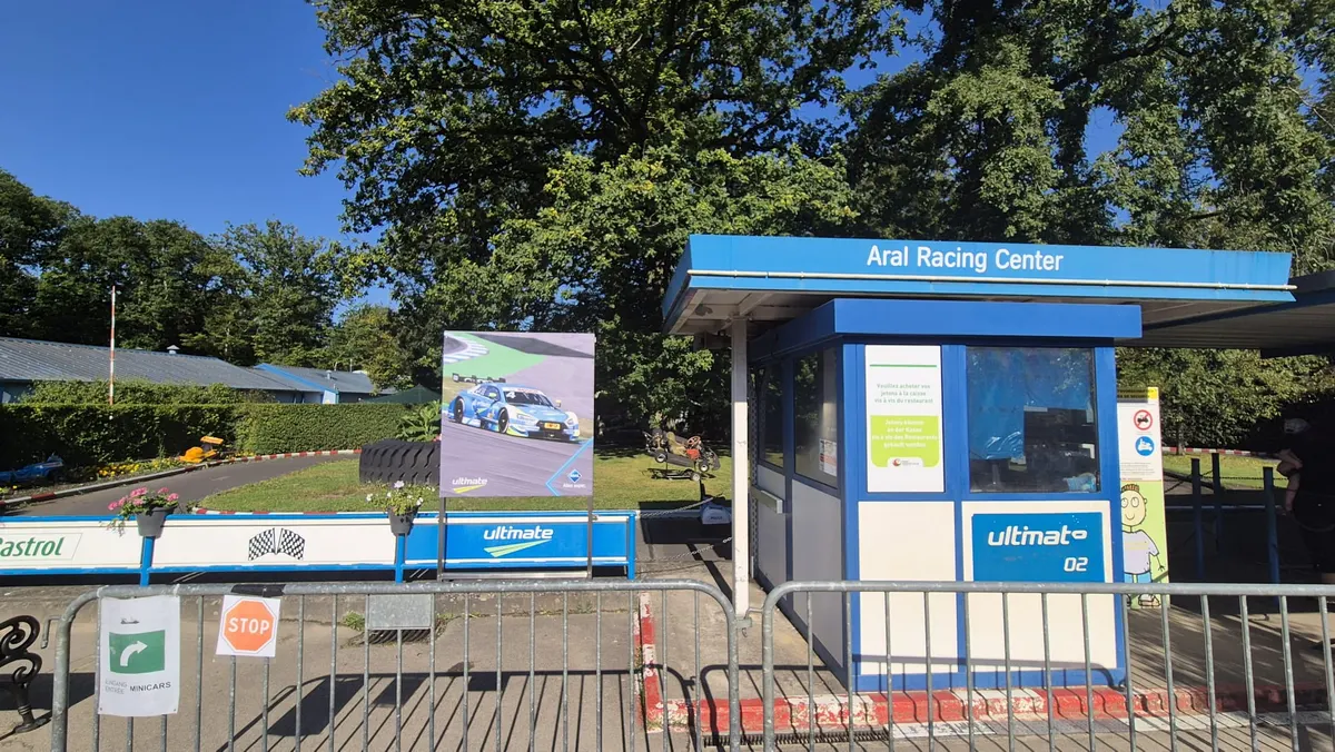 Aral racing Center