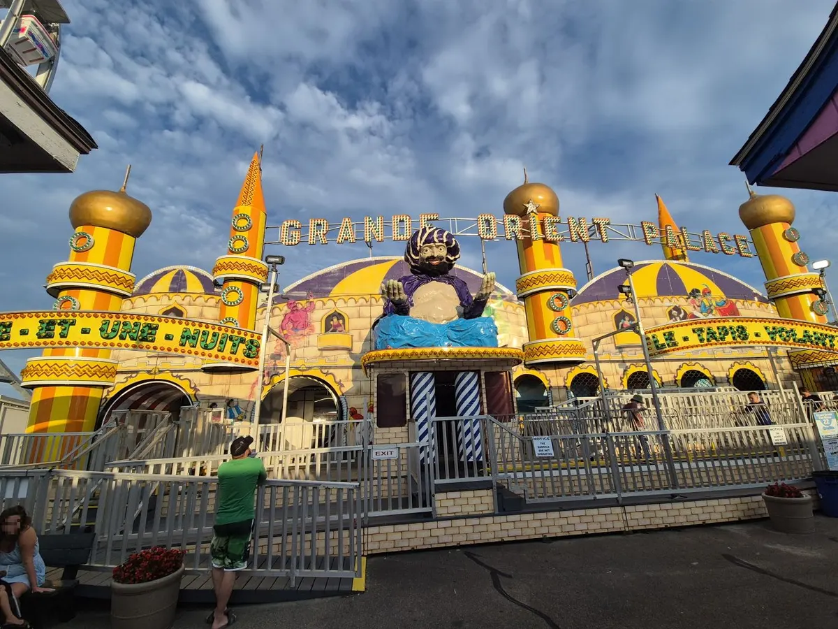 Grand Orient Fun House