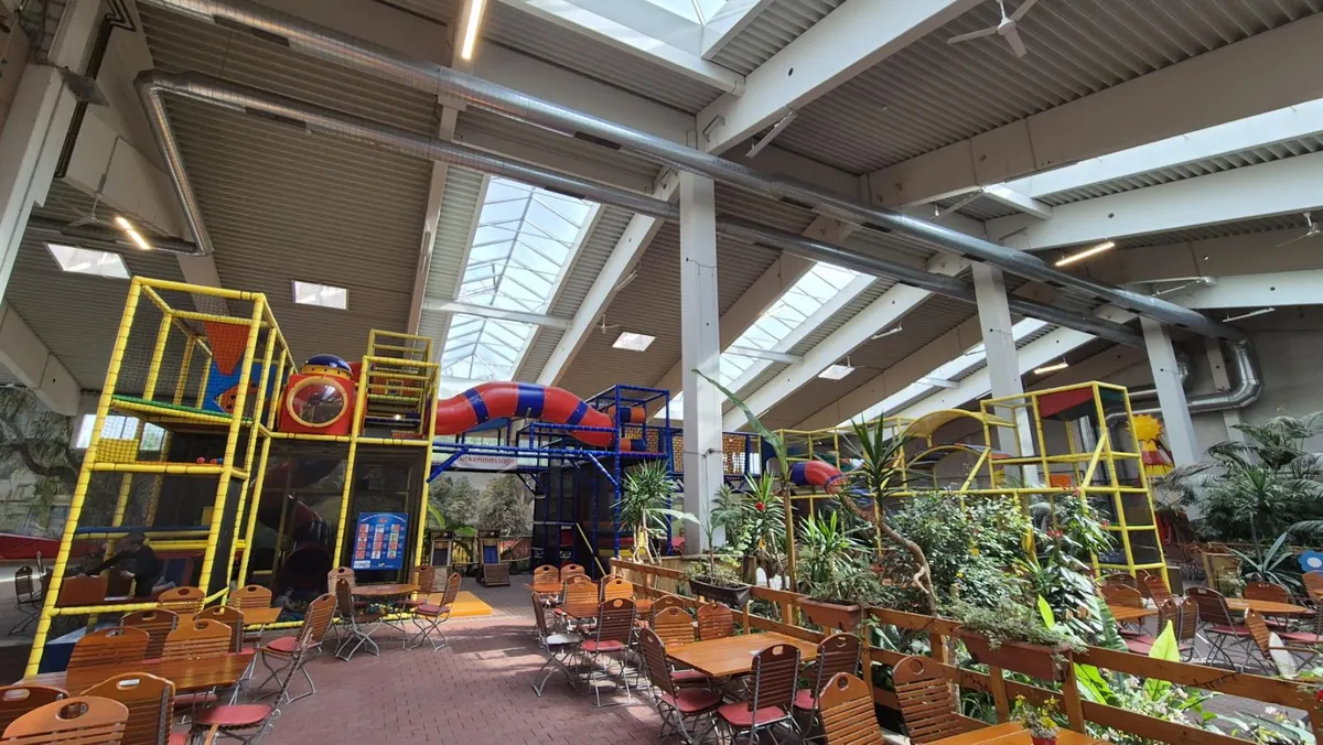Indoor-Erlebnishalle