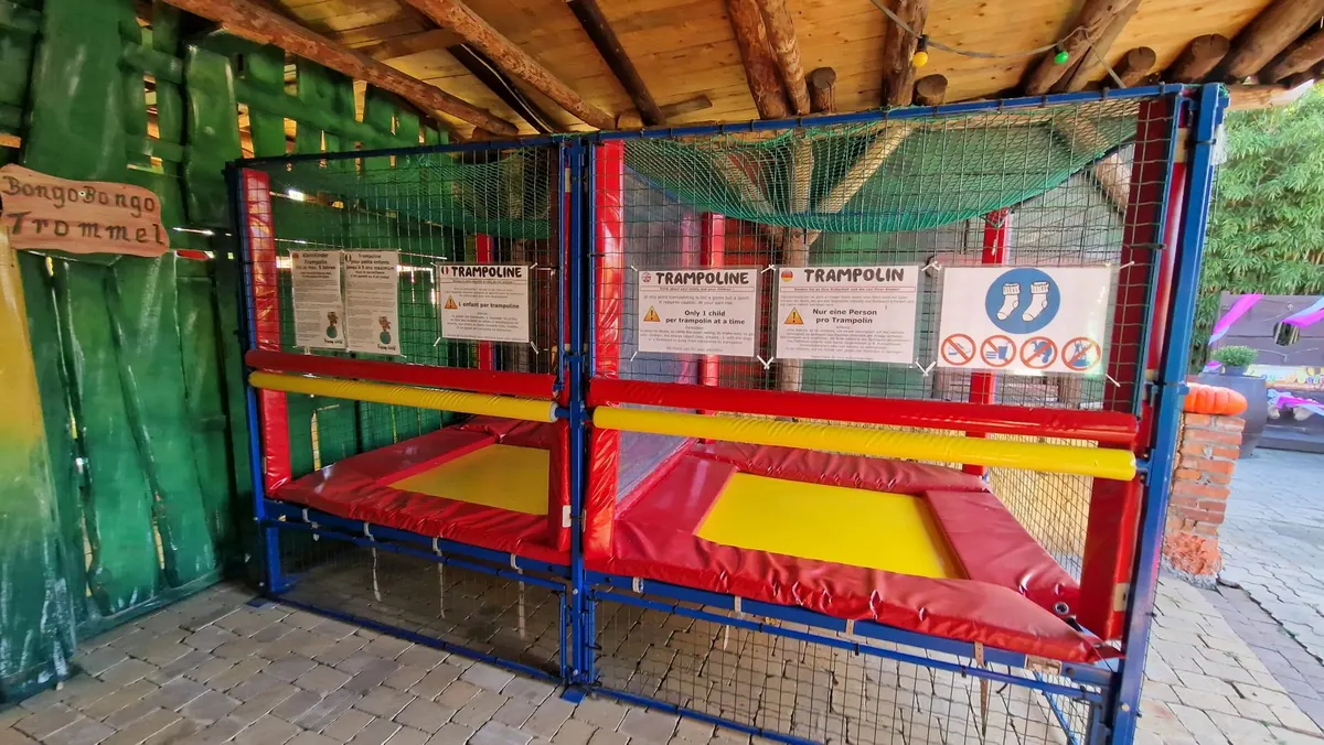 Kleinkinder Trampolin