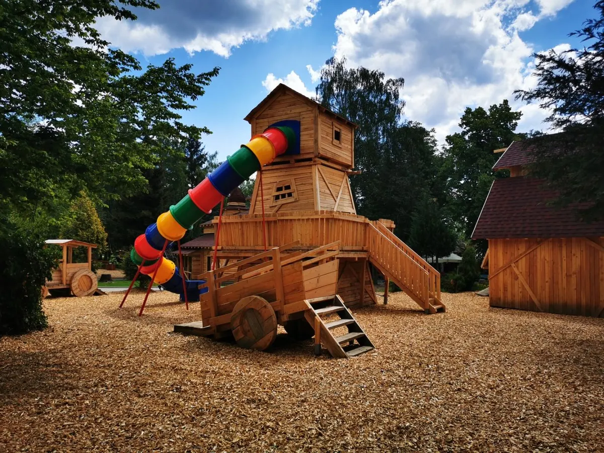 Bauernhof-Spielplatz